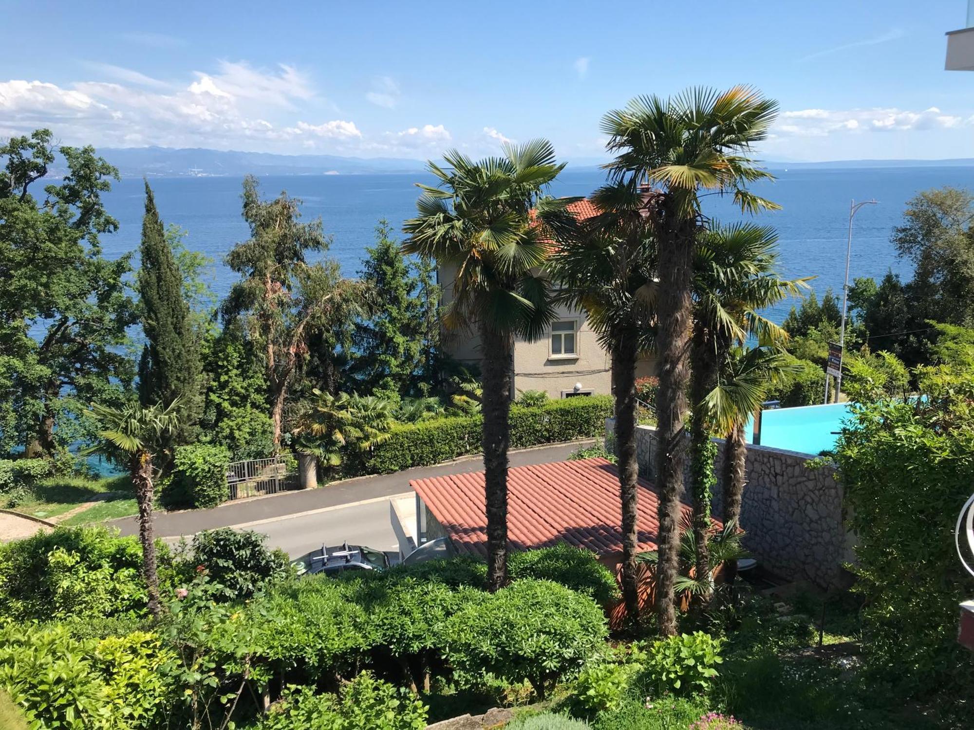 Premium Apartments Punta Kolova Abbázia Kültér fotó
