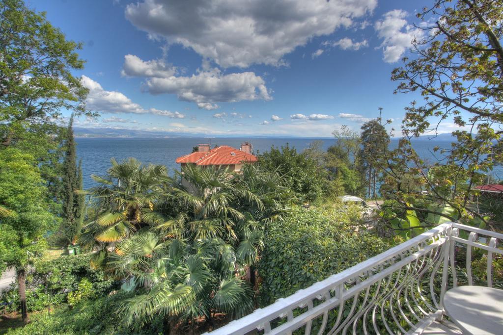 Premium Apartments Punta Kolova Abbázia Szoba fotó
